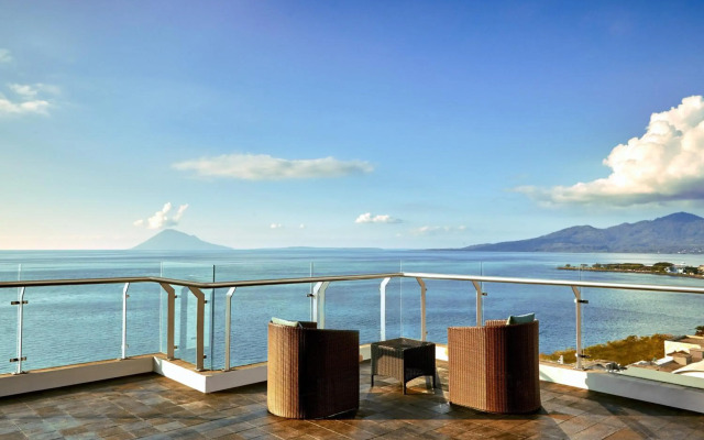 Four Points by Sheraton Manado