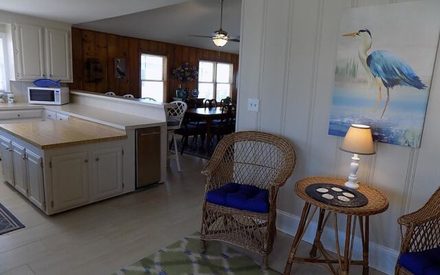 Allston Pawleys Island - 4 Br Home