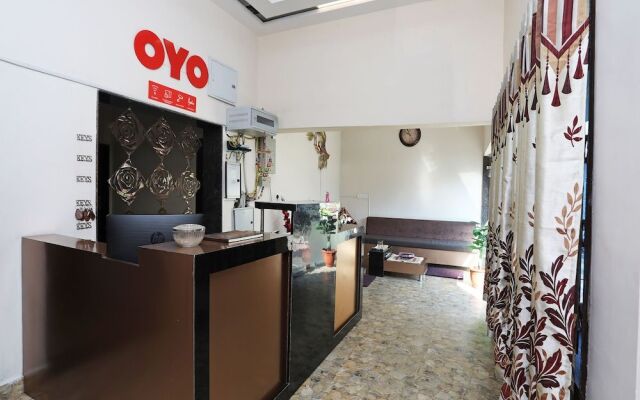 OYO 26612 Phoenix Inn