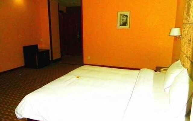 Bohao International Hotel (Guangzhou Huadu North Railway Station Metro Station)