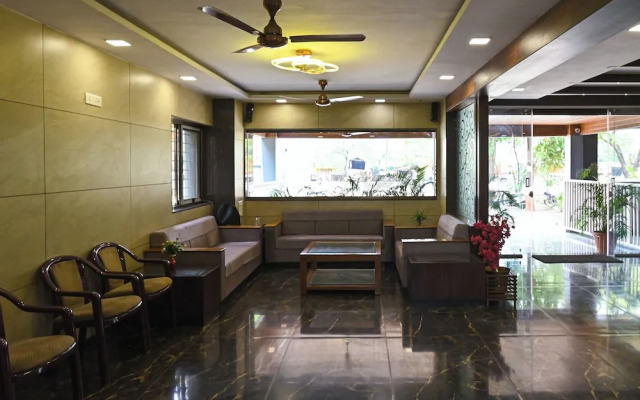 Pritam Park Hotel