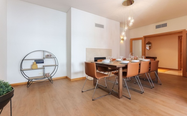 Expo Prestige by Homing