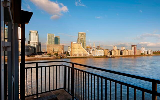 DoubleTree by Hilton London - Docklands Riverside