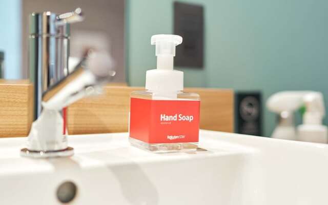 Lacer Okinawa Naha Tomariport