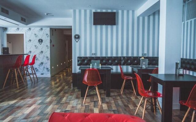 Deluxe Hostels & Suites Merida