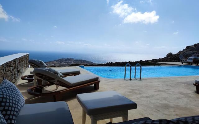 Amallini Suites