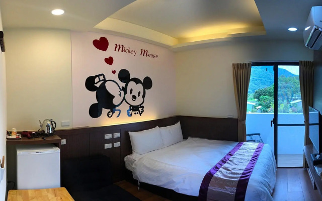 PULI GuanPu Fallsview Stay House