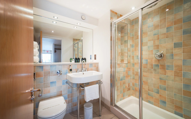 Highland Apartments By Mansley