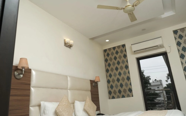 Hotel Kesar Inn
