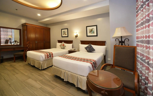 Paragon Hotel and Suites