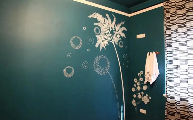 Zebra Hostel & Tours