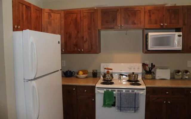 Sunshine Valley Rv Resort & Cabins