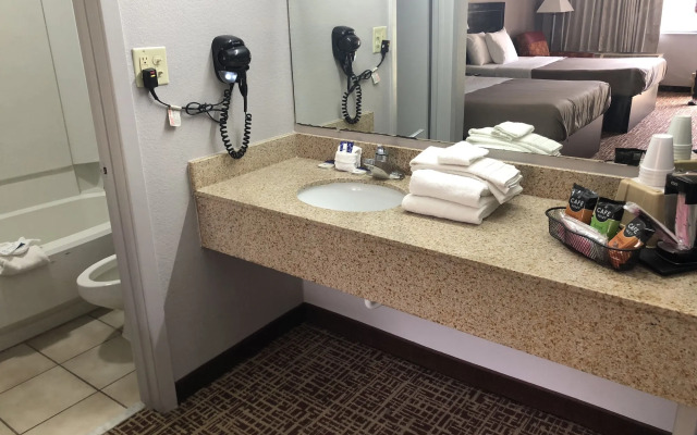 Americas Best Value Inn Brinkley