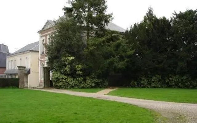 Le Gite Du Manoir d'Esneval