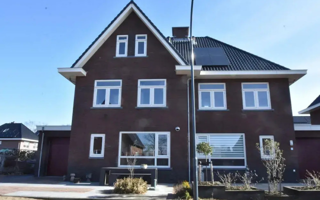 Family Holiday Home in Limmen Near sea