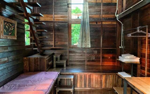 Rustic Charm Suphan