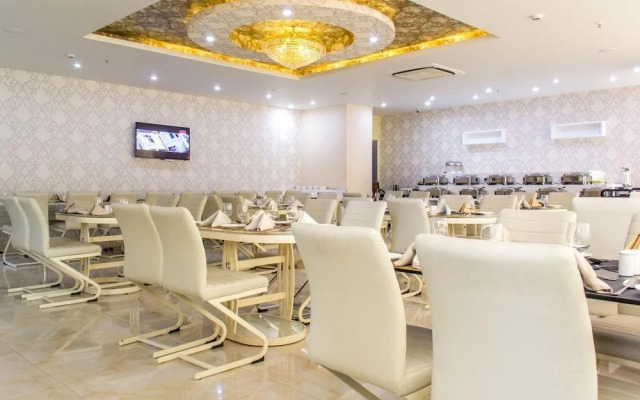 Hotel Diamond's Pearl