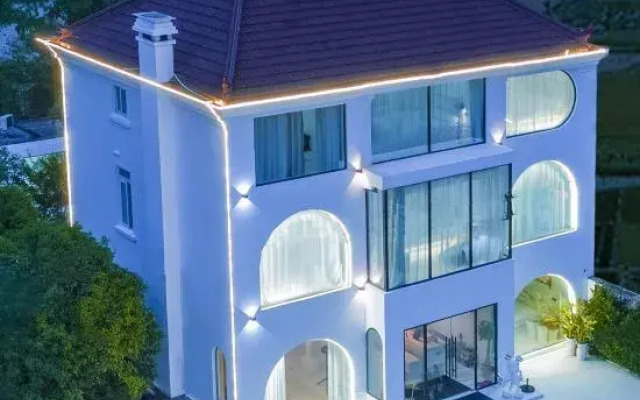 Weiran Designer Homestay