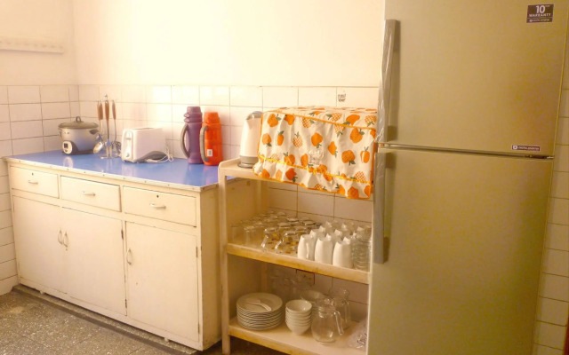 Orange Enjoy Hostel
