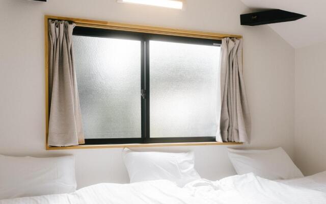 B&B MIKAWA - Kanazawa Fish Harbour