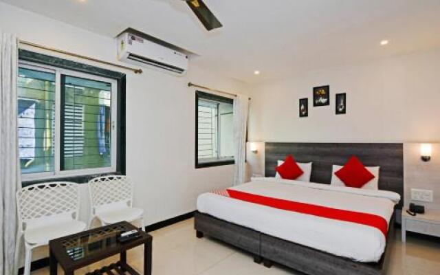 OYO 27751 Ashwarya Service Apartment