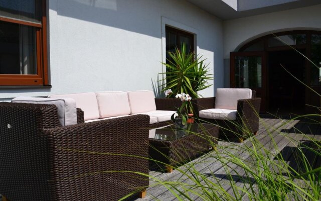 Hotel PANNONIA