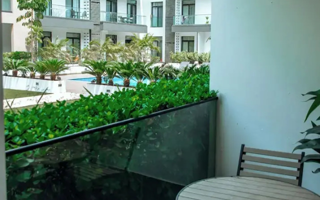 Luxury Apartment at Embassy