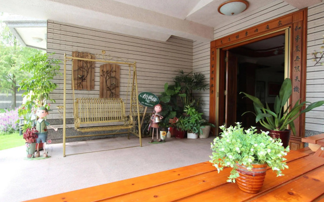 Pine Villa Homestay