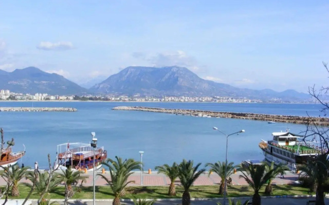 Luxury Villa in Alanya near Beach, Alanya Villa 1019