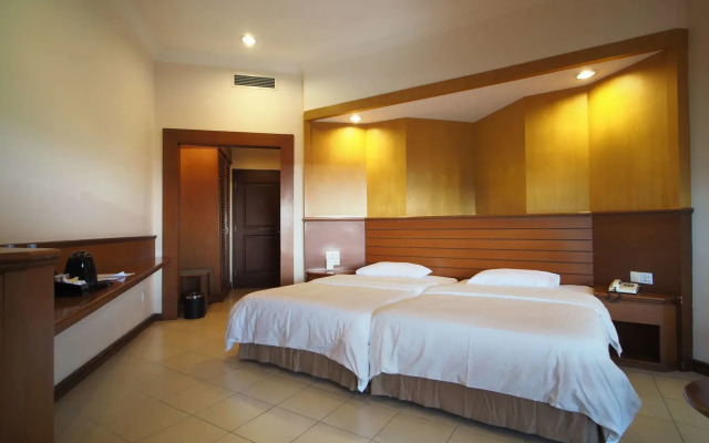 Niagara Hotel Lake Toba & Resorts