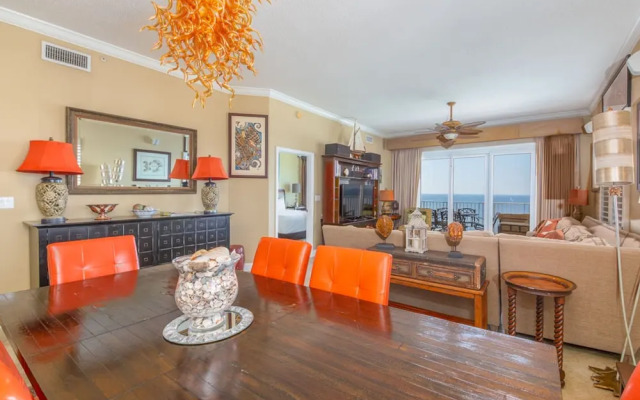 Windemere 1408 Plus Cabana