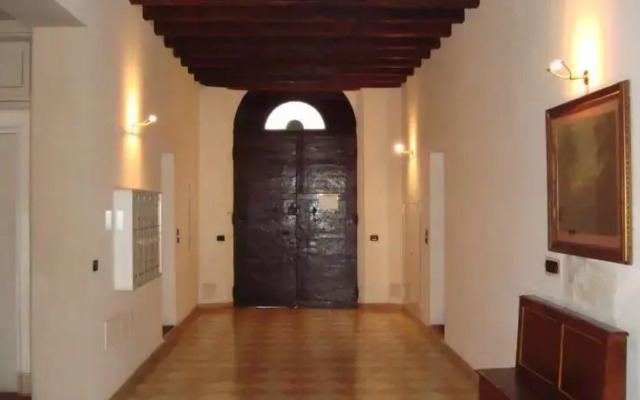 White's House Apartament