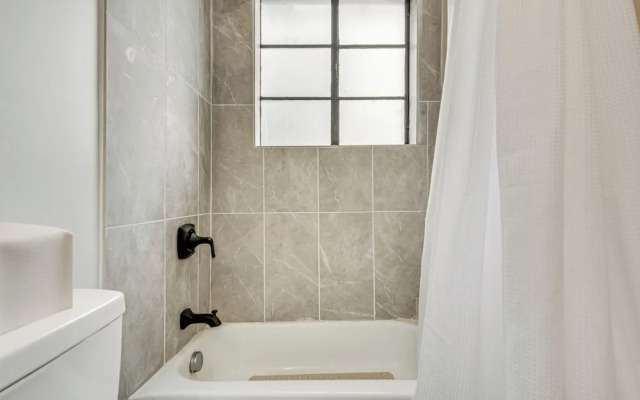 Studio Apartment Near East Atlanta Village