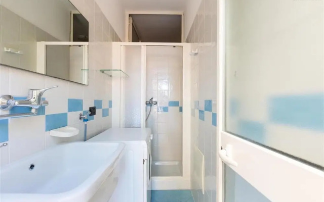 1749 Villetta Alessandra