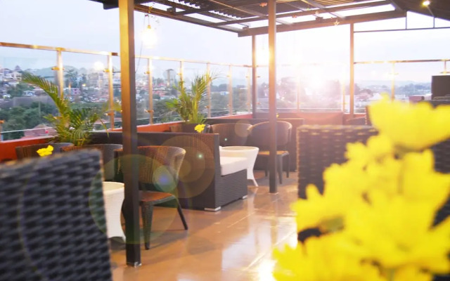 Horison Inn Alaska Semarang(Formerly The Alaska)