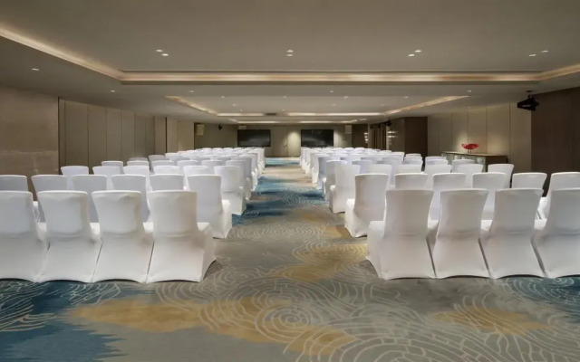 Crowne Plaza Xiangxi