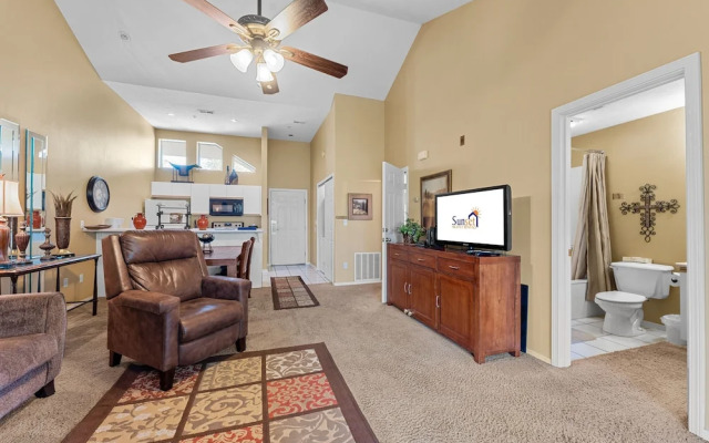 Nature's Mix 2 Bedroom Condo by RedAwning