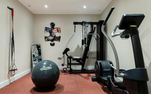 Grand Hôtel Dauphiné Toulon, Boutique Hôtel & Suites