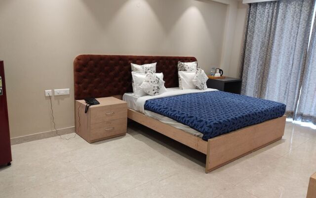 Perch Service Apartment-MG Road