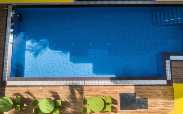 Hotel Sairaj Beach Resort