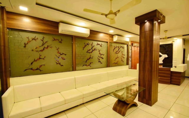 Hotel Satyug