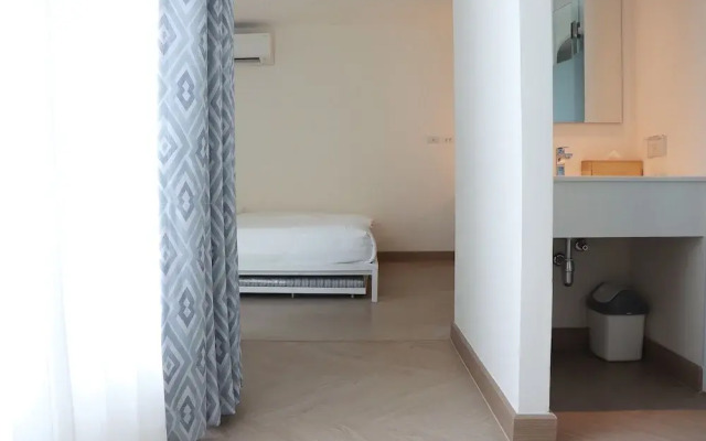 ResT Bangkok Poshtel