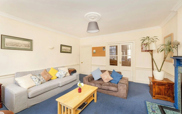 JOIVY Thistle Street - Heart of the City 2-bedroom Apt