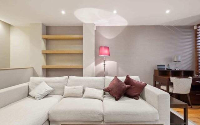 Elegant 3-bed House W/terrace Near Harrods