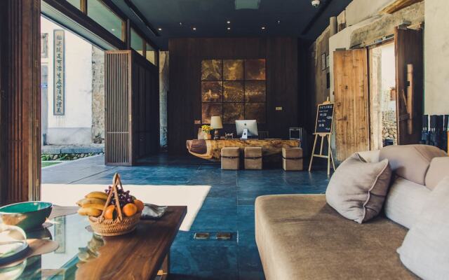Tsingpu Tulou Retreat