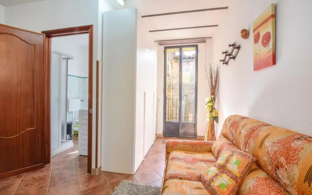 Amazing Home in Tusa With 2 Bedrooms and Wifi