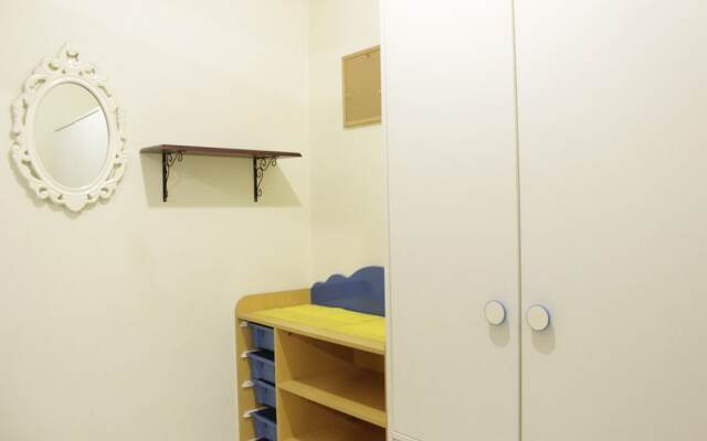Stylish 1BR with Extra Room Gateway Ahmad Yani Cicadas Apartment