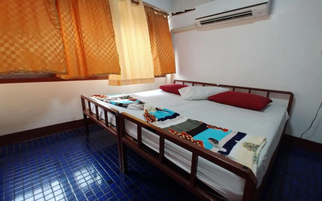 Prasuri Guest House