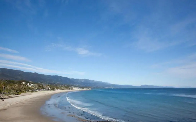 Coast Village Inn - Santa Barbara