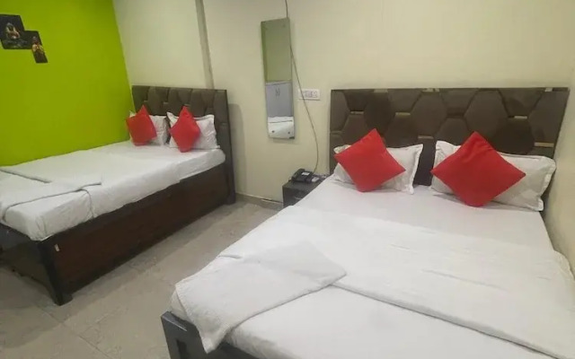 Mayur Guest House by Hiddden Heaven